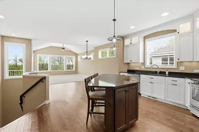 8126 W 132nd Street, Savage, MN 55378 - Photo 9