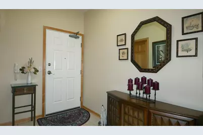 8292 Labont Way #200, Eden Prairie, MN 55344 - Photo 5