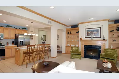 8292 Labont Way #200, Eden Prairie, MN 55344 - Photo 13