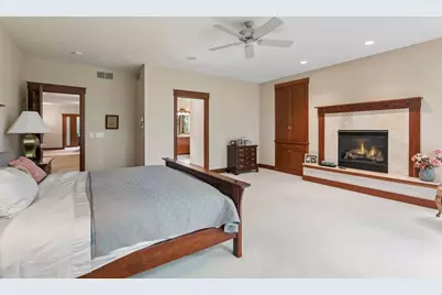 721 Rice Street E, Wayzata, MN 55391 - Photo 25
