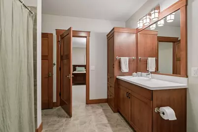 721 Rice Street E, Wayzata, MN 55391 - Photo 45