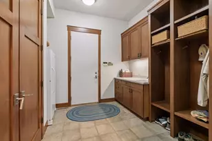 721 Rice St E, Wayzata, MN 55391 - Photo 23
