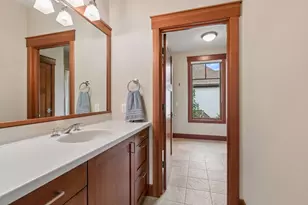 721 Rice St E, Wayzata, MN 55391 - Photo 37