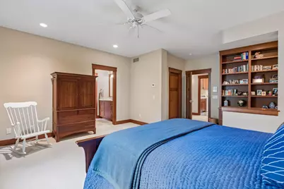 721 Rice Street E, Wayzata, MN 55391 - Photo 31