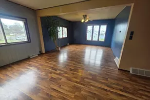 1120 Foster St, Cumberland, WI 54829 - Photo 9
