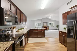 175 Morning Dr, Mayer, MN 55360 - Photo 11