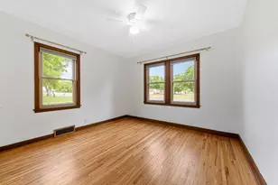 111 Joy Ave SW, Madelia, MN 56062 - Photo 13