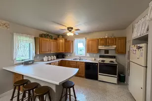 312 W Luverne St, Magnolia, MN 56158 - Photo 33