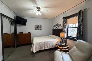 312 W Luverne St, Magnolia, MN 56158 - Photo 9