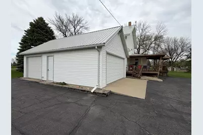 312 W Luverne Street, Magnolia, MN 56158 - Photo 57