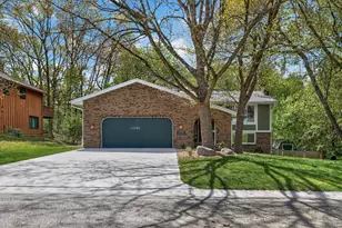 11725 52nd Ave N, Plymouth, MN 55442 - Photo 1