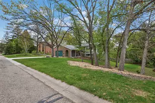 11725 52nd Ave N, Plymouth, MN 55442 - Photo 41