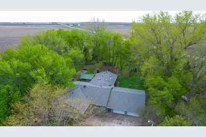 11197 608th Avenue, Minnesota Lake, MN 56068 - Photo 3