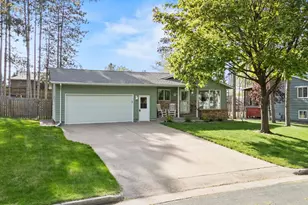 715 Lund St N, Hudson, WI 54016 - Photo 3