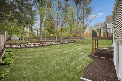 125 Oakwood Road, Hopkins, MN 55343 - Photo 29