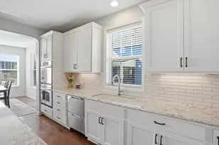 16885 Diamonte Way, Lakeville, MN 55044 - Photo 13