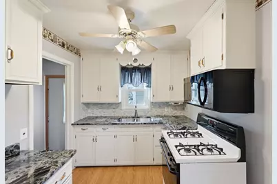 14 Jackson Avenue S, Hopkins, MN 55343 - Photo 15