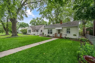 14 Jackson Ave S, Hopkins, MN 55343 - Photo 3