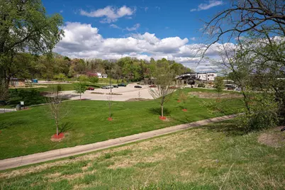 421 Walnut Place, La Crescent, MN 55947 - Photo 5