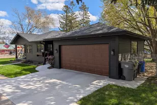 1020 Franklin St, Baldwin, WI 54002 - Photo 3