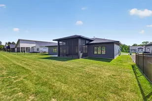 1547 Shannon Oaks Blvd NE, Rochester, MN 55906 - Photo 33