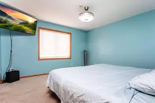10014 Pin Oak Ct N, Brooklyn Park, MN 55443 - Photo 21
