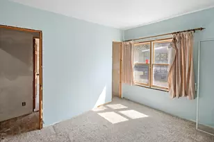 1727 Marshall Ave, Saint Paul, MN 55104 - Photo 19