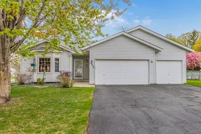 6934 4th Street Court N, Oakdale, MN 55128 - Photo 1