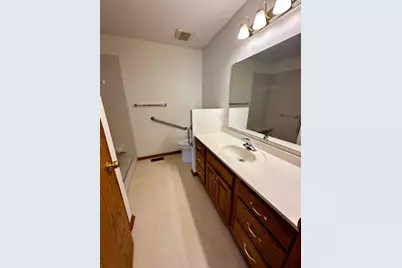 1240 Patricia Court, Marshall, MN 56258 - Photo 17