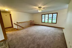 1240 Patricia Ct, Marshall, MN 56258 - Photo 7
