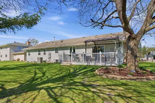 970 Redwood Dr, Apple Valley, MN 55124 - Photo 13