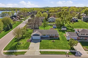 970 Redwood Dr, Apple Valley, MN 55124 - Photo 57