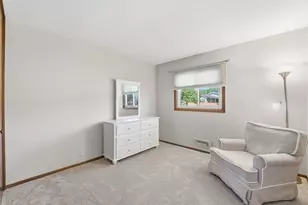 970 Redwood Dr, Apple Valley, MN 55124 - Photo 45