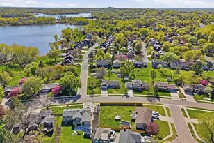 970 Redwood Dr, Apple Valley, MN 55124 - Photo 11