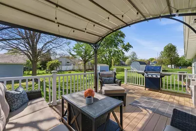970 Redwood Drive, Apple Valley, MN 55124 - Photo 15