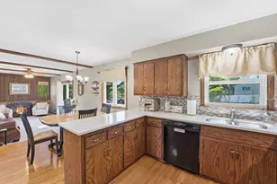 970 Redwood Dr, Apple Valley, MN 55124 - Photo 23