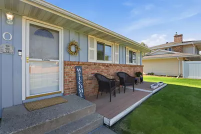 970 Redwood Drive, Apple Valley, MN 55124 - Photo 5