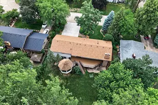 1120 Rockstone Ln, New Brighton, MN 55112 - Photo 7