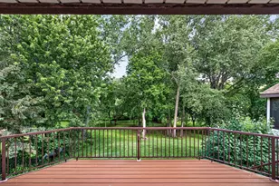 1120 Rockstone Ln, New Brighton, MN 55112 - Photo 9