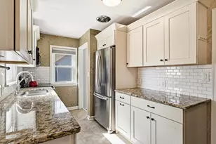1016 7th Ave NW, Rochester, MN 55901 - Photo 9