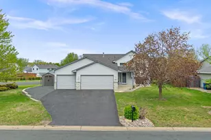 267 Bluestem Ave, Shakopee, MN 55379 - Photo 5