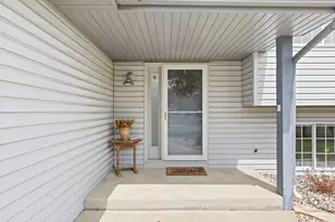 267 Bluestem Ave, Shakopee, MN 55379 - Photo 7