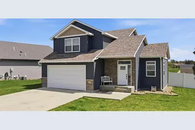1300 18th Drive NE, Austin, MN 55912 - Photo 1