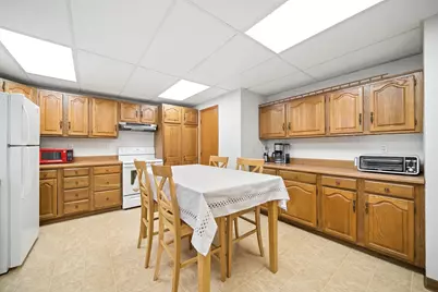 112 7th Avenue NW, Faribault, MN 55021 - Photo 9