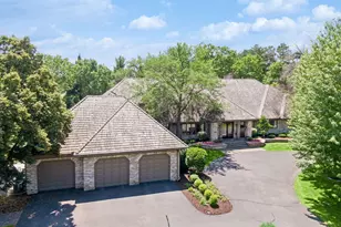 326 Ferndale Rd W, Wayzata, MN 55391 - Photo 11