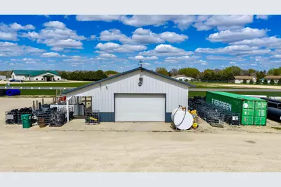 535 W Main Street, Le Roy, MN 55951 - Photo 5