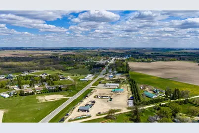 535 W Main Street, Le Roy, MN 55951 - Photo 9