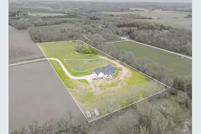 9016 County Road 3 NW, Oronoco, MN 55960 - Photo 3