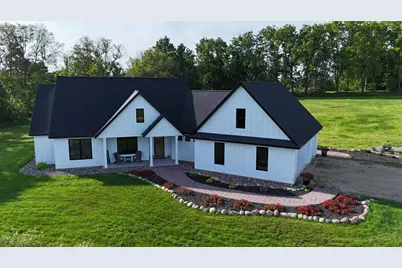 9016 County Road 3 NW, Oronoco, MN 55960 - Photo 1