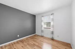 5038 N 4th St, Minneapolis, MN 55430 - Photo 25
